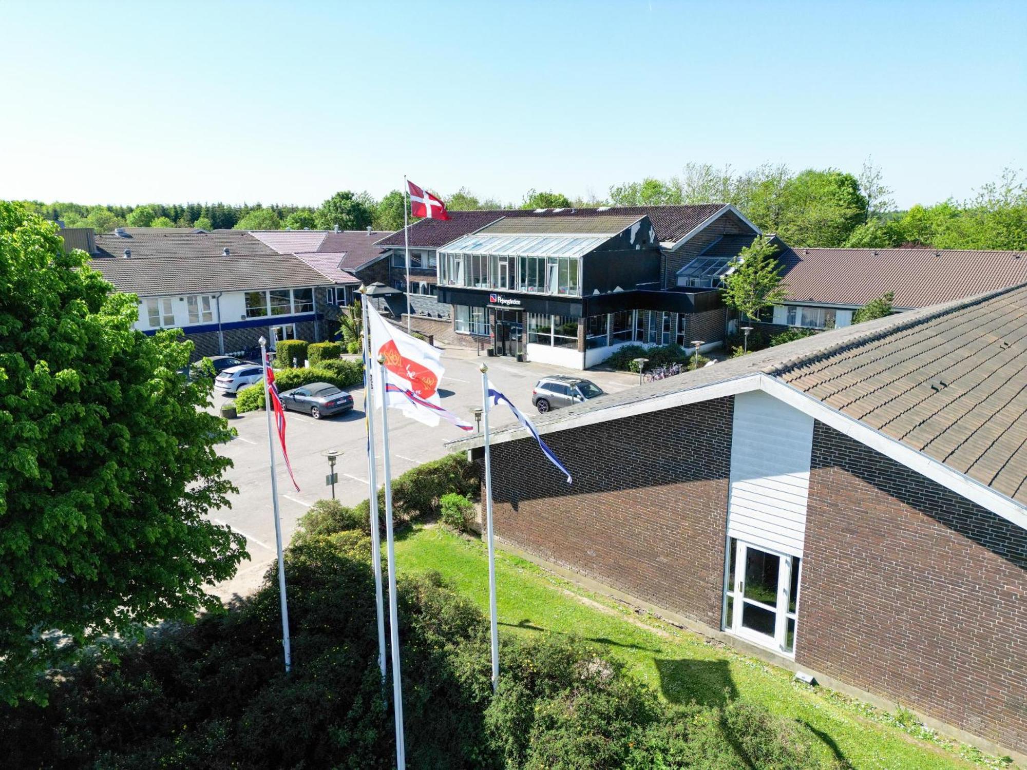Hotel Pejsegaarden Braedstrup Exterior photo